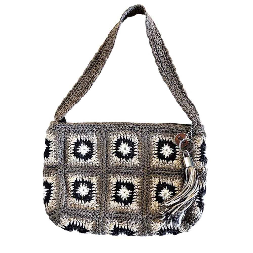 The Sak Macrame Style Shoulder 
Excellent condition